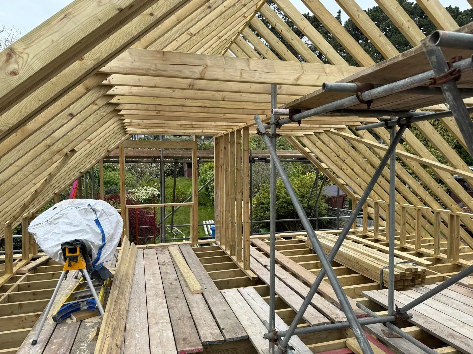The new cut roof over the first floor, seen from the scaffold